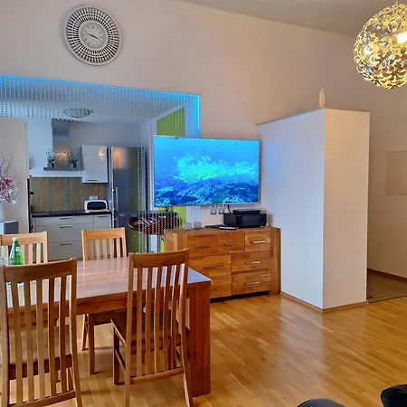 Modern Und Gemütlich Apartment