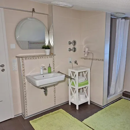 Modern Und Gemütlich Apartment *